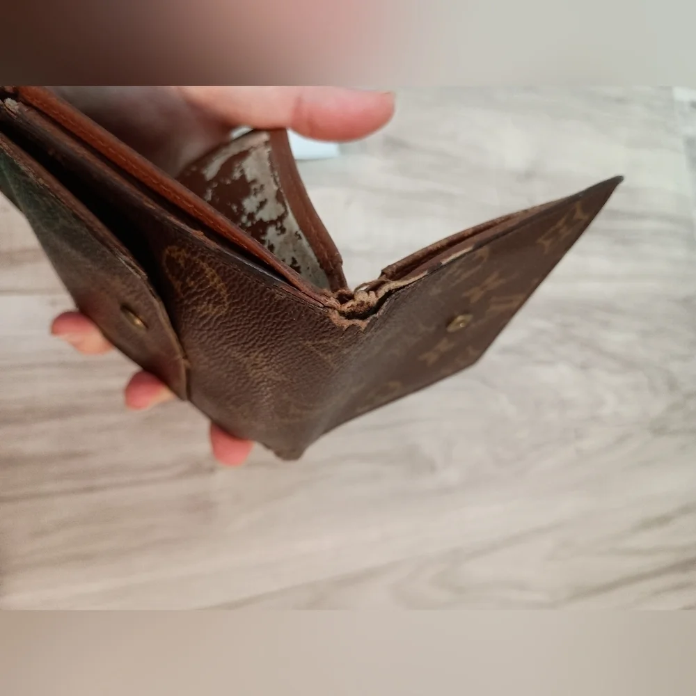 Louis Vuitton Bi-Fold Wallet Purse Monogram PVC Leather